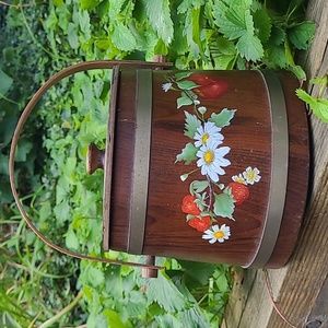 Vintage hand painted Basketville wooden ice bucket with lid